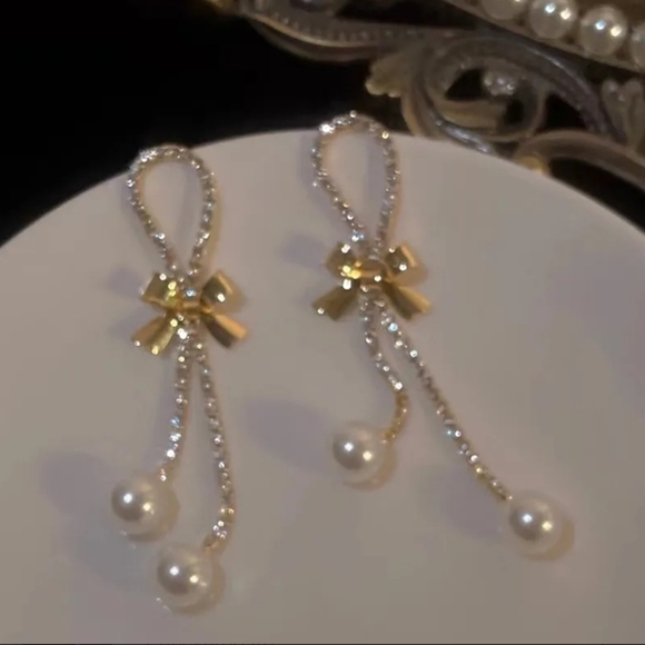 Gold Bow Pearl Dangle Earrings - Picture 11 of 14